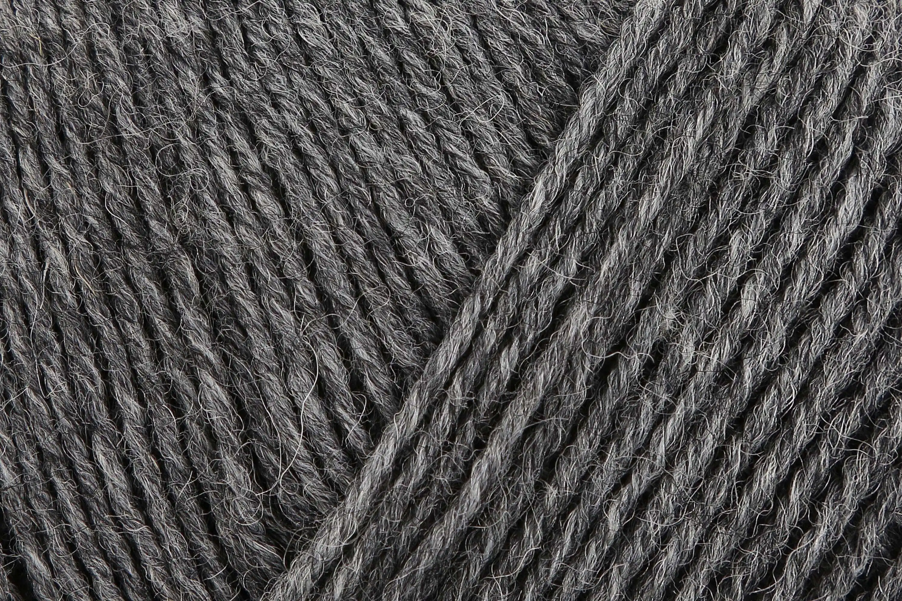 Regia 4-Ply Uni 44 Středně šedý melír