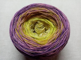 Motýl 3-nitka 1000m s viskózovou nitkou