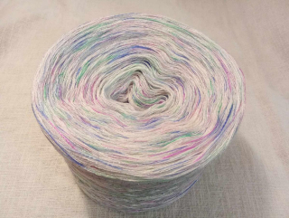 Duhová romance 3-nitka 2000m s duhovou nitkou a lurexem 