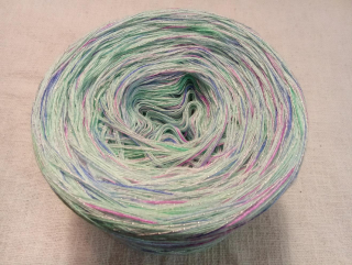 Mátová romance 3-nitka 1000m s lurexem a duhovou nitkou