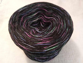 Noční Duhová romance 3-nitka 1000m s lurexem a duhovou nitkou