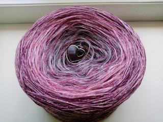 Růžové dřevo 3-nitka 1400m s lurexem