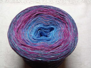 V borůvčí 3-nitka 2000m s lurexem 