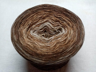 Kaštánek 3-nitka 1200m s hedvábím 